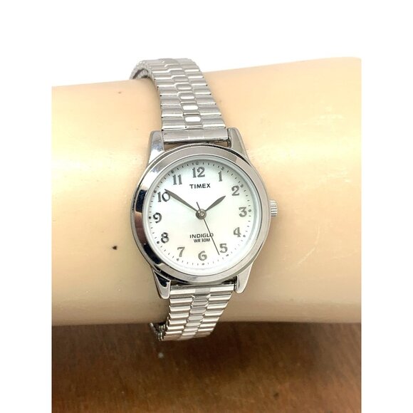 Timex Women's Watch TW2W14300 Indiglo Quartz Mother of Pearl Dial Expansion Band - Picture 11 of 14